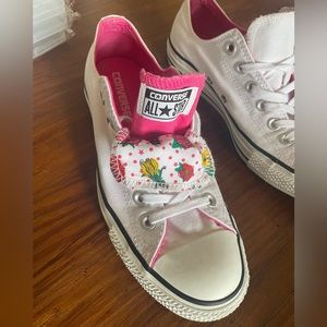 Women’s Converse